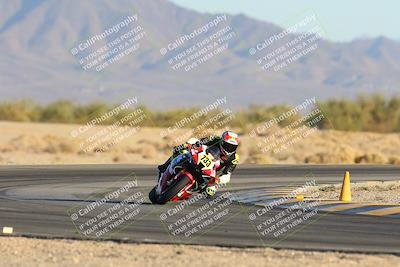 media/Jan-11-2025-CVMA (Sat) [[ddeb3f563a]]/Race 13-Amateur Supersport Open/